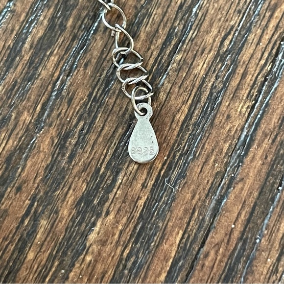 925 Sterling Silver Star and Cresebt Moon necklace - Picture 3 of 6